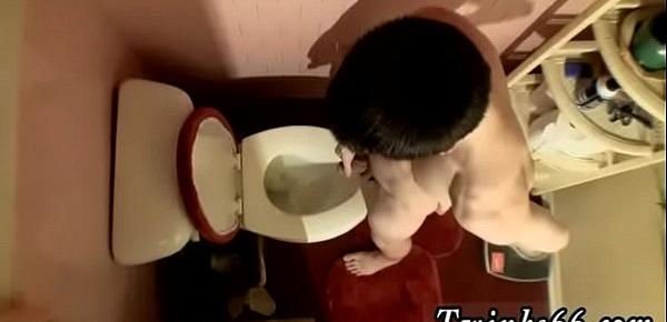  Canadian college male gay porn xxx Unloading In The Toilet Bowl